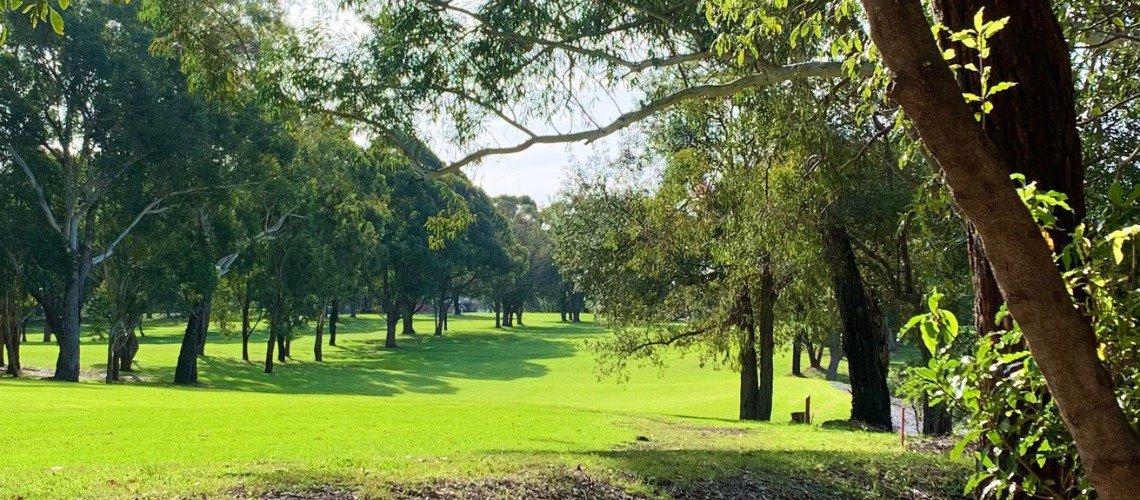 Have Your Say in the 100 Best Public Golf Experiences! cover